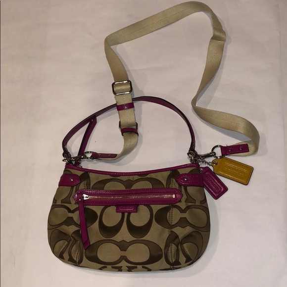 Coach Daisy Signature Convertible Hobo-NWOT - Picture 1 of 6